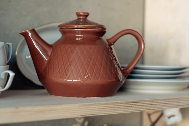 Tea (1 piece Ceramic Teapot)