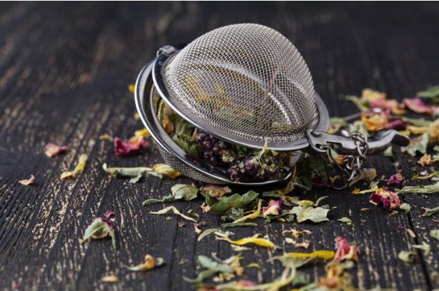 Herbs and Spices (Stainless Steel Sphere Herb and Spices Infuser)